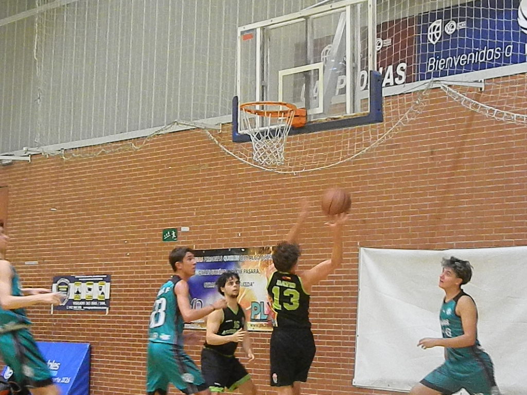 XI Torneo Fiestas Patronales - Foto 3